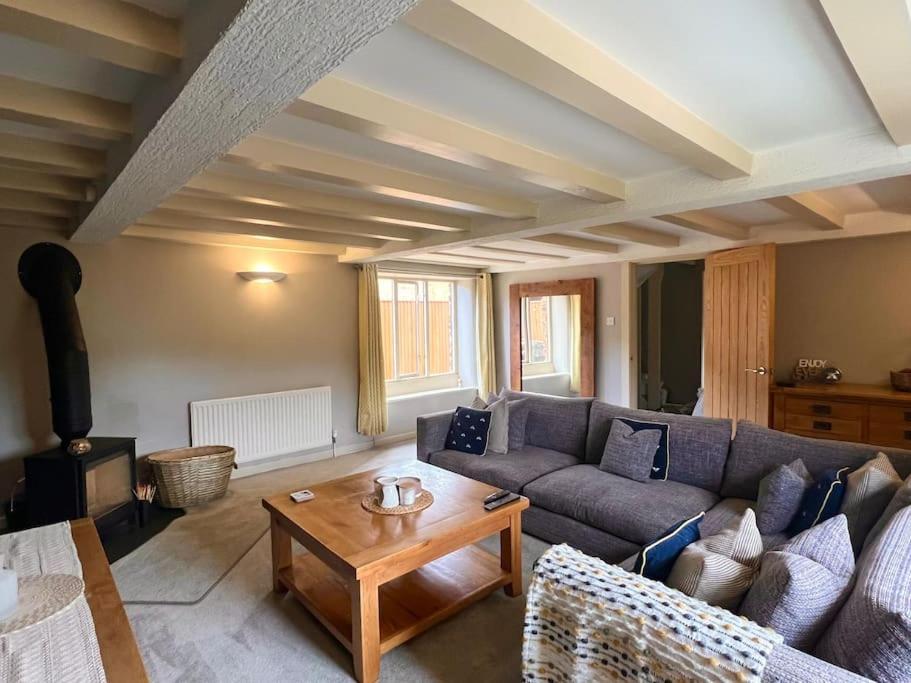 Countryside Converted Barn With Hot Tub Newton Abbot Exterior foto